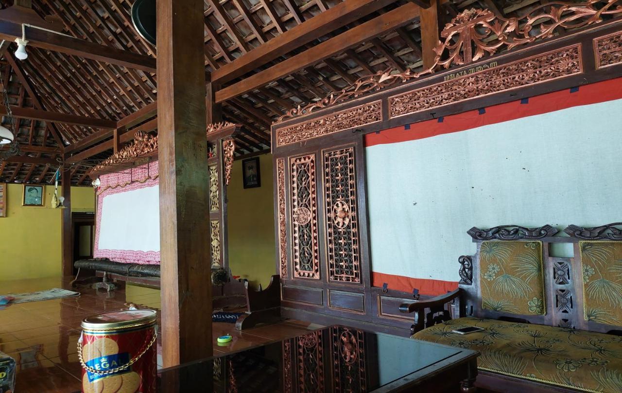 Nara Homestay Syariah Mangunan Ngoại thất bức ảnh