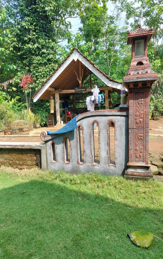Nara Homestay Syariah Mangunan Ngoại thất bức ảnh