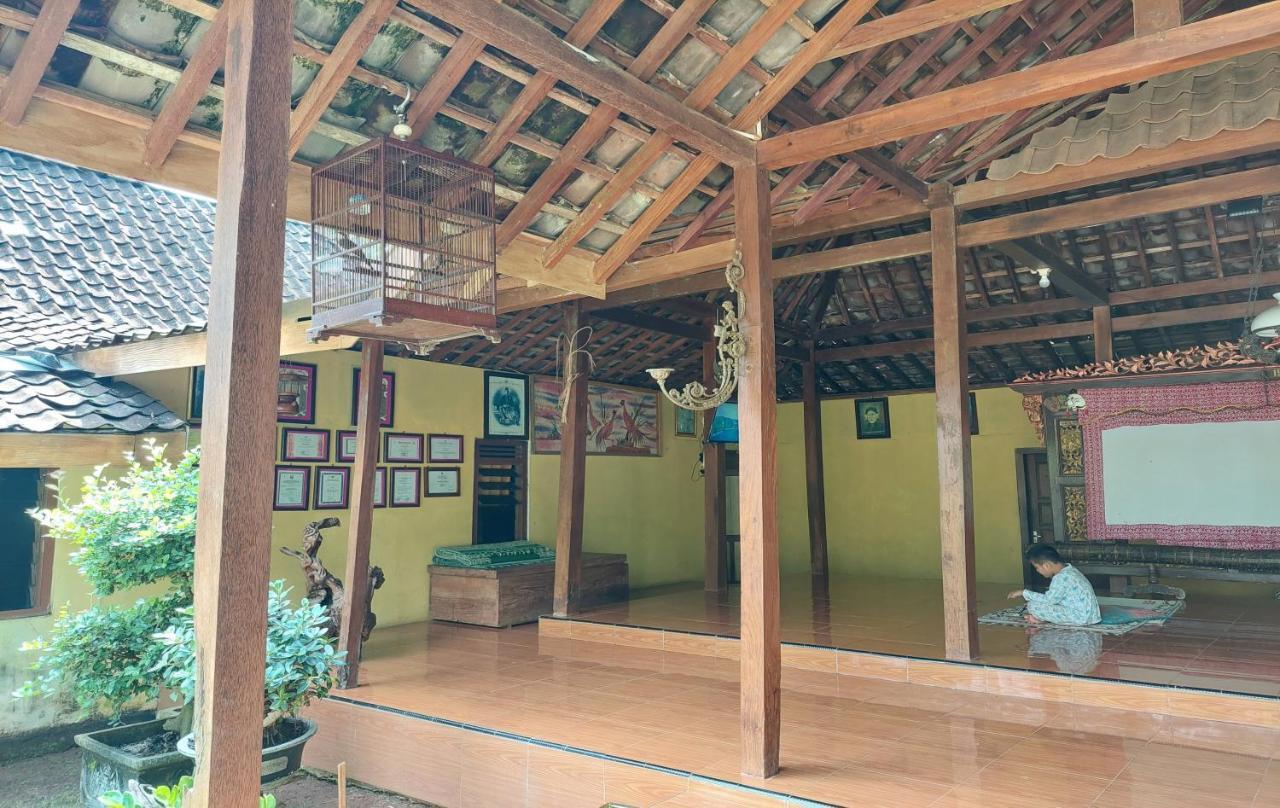 Nara Homestay Syariah Mangunan Ngoại thất bức ảnh